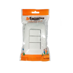 Interruptor triple Bticino